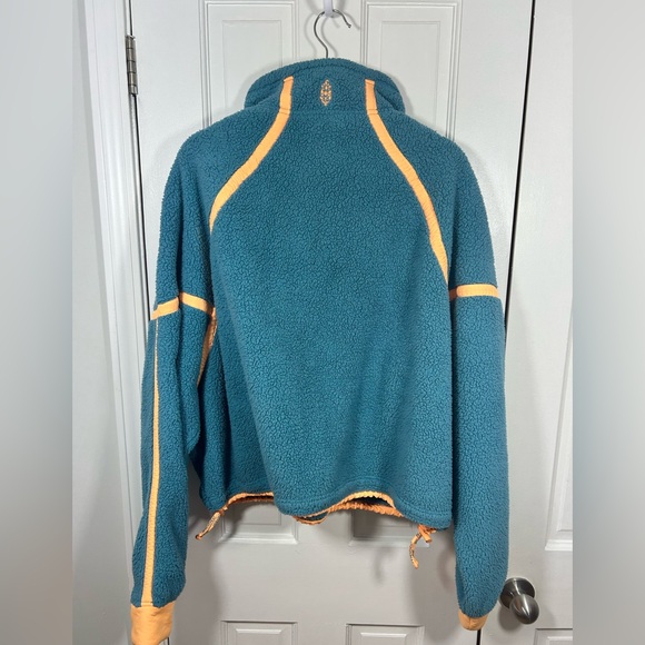Free People FP Movement Mountain High Half Zip Fleece Size XL - Picture 9 of 9